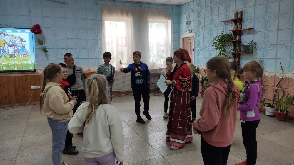 «Страна детского фольклора»